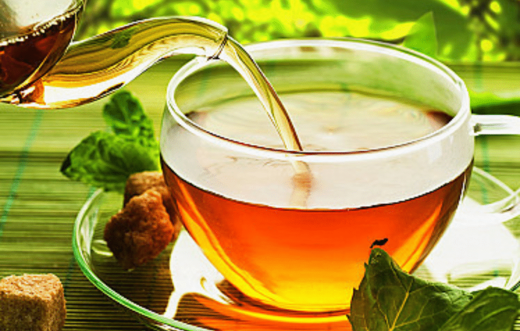 6 Refreshing Morning Drinks for Naturally Glowing and Radiant Skin
