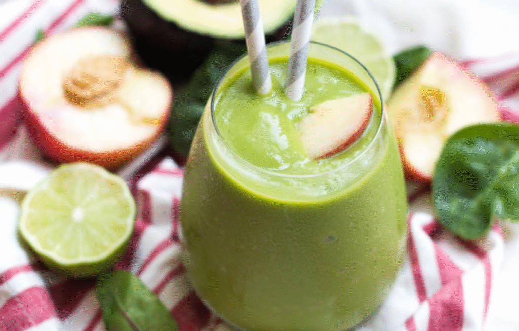 8 Powerful Smoothies That Reduce Inflammation and Balance Blood Sugar
