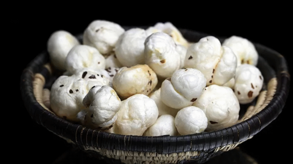 Expert Reveals: 3 Types of People Who Should Avoid Eating Makhana