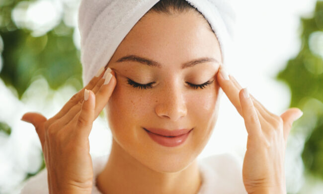 Night Skincare Guide: 7 Easy Steps to Glow Overnight