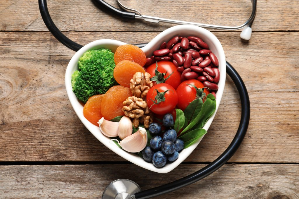 Natural Ways to Reduce Heart Disease Risk with Doctor’s Diet Advice