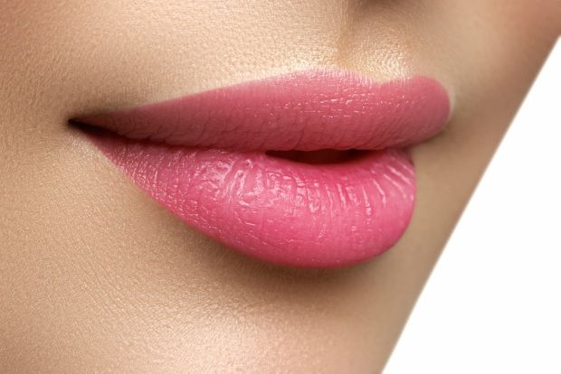 10 Natural Ways to Keep Your Lips Pink and Healthy