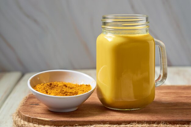 Homemade Turmeric Toner for Bridal Glow and Spot-Free Skin