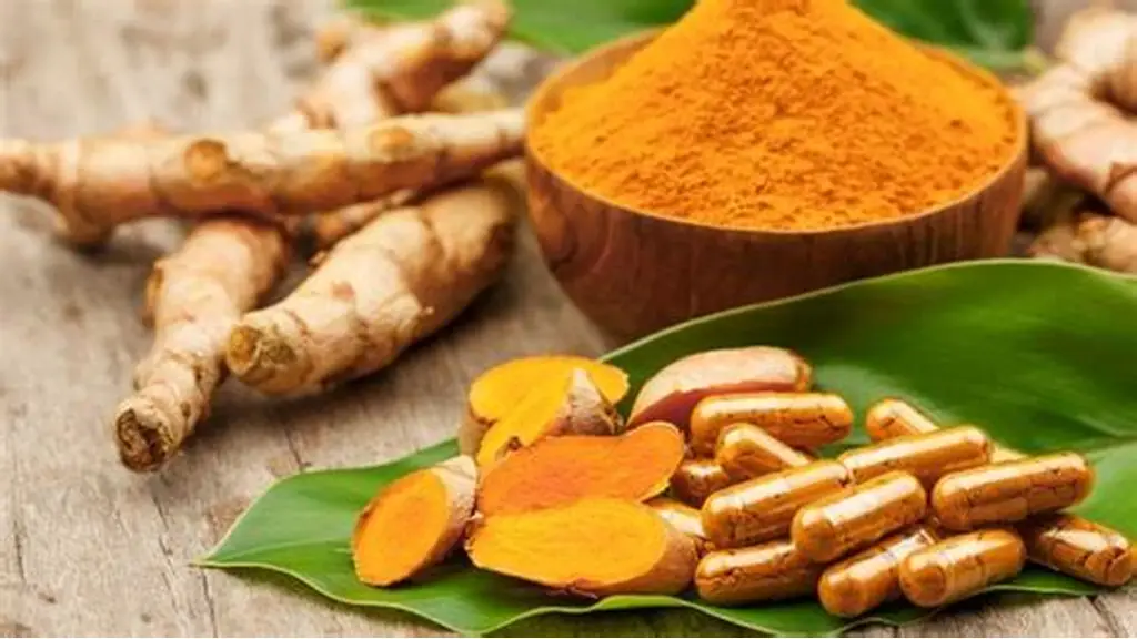 Gastroenterologist Reveals His Top 3 Herbs for Digestive Wellness