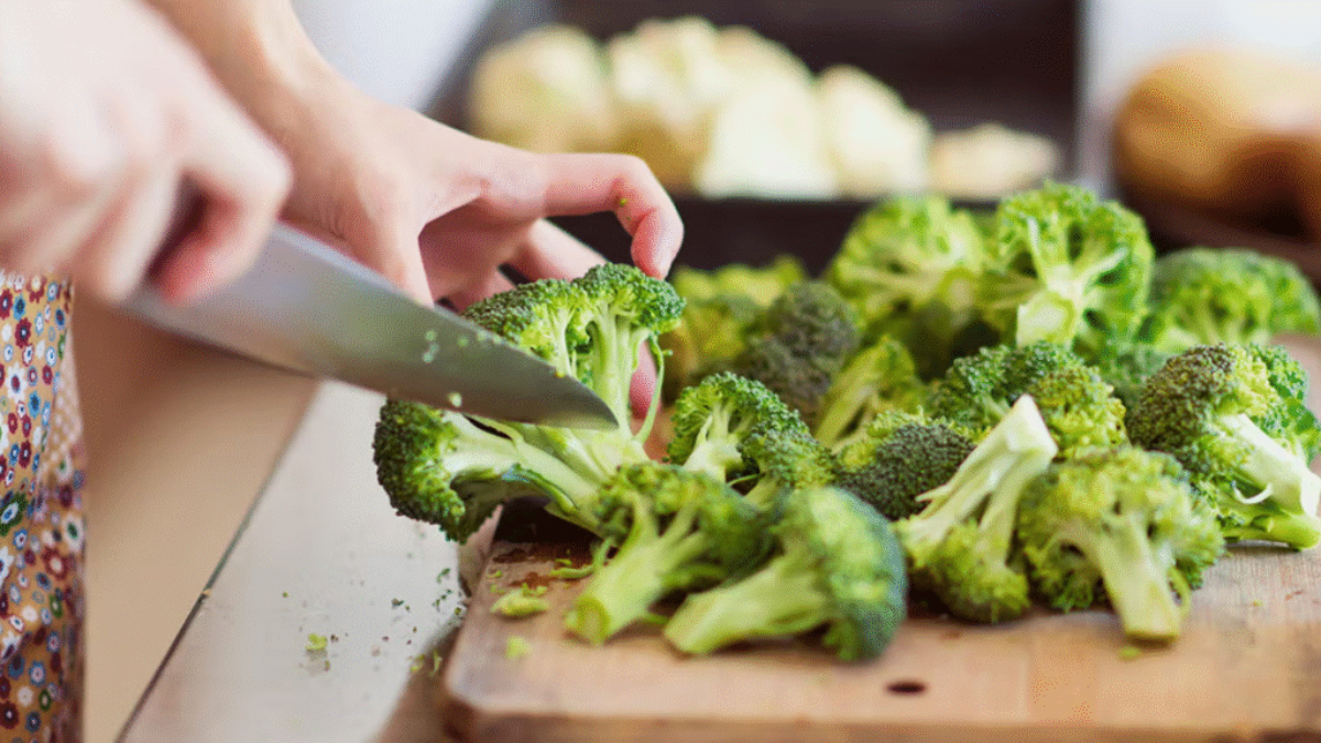 7 Everyday Foods That Naturally Reduce Blood Sugar Levels